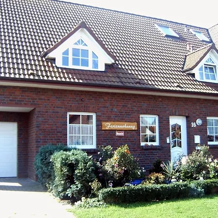 880 In Apartment Burhave