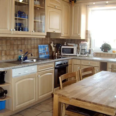 Apartment 880 In *